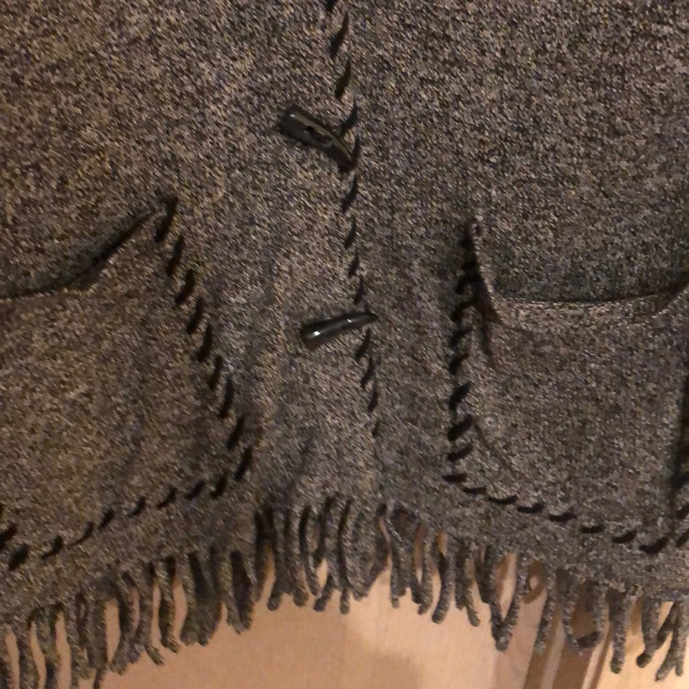 Sweater - Picture 3 of 5